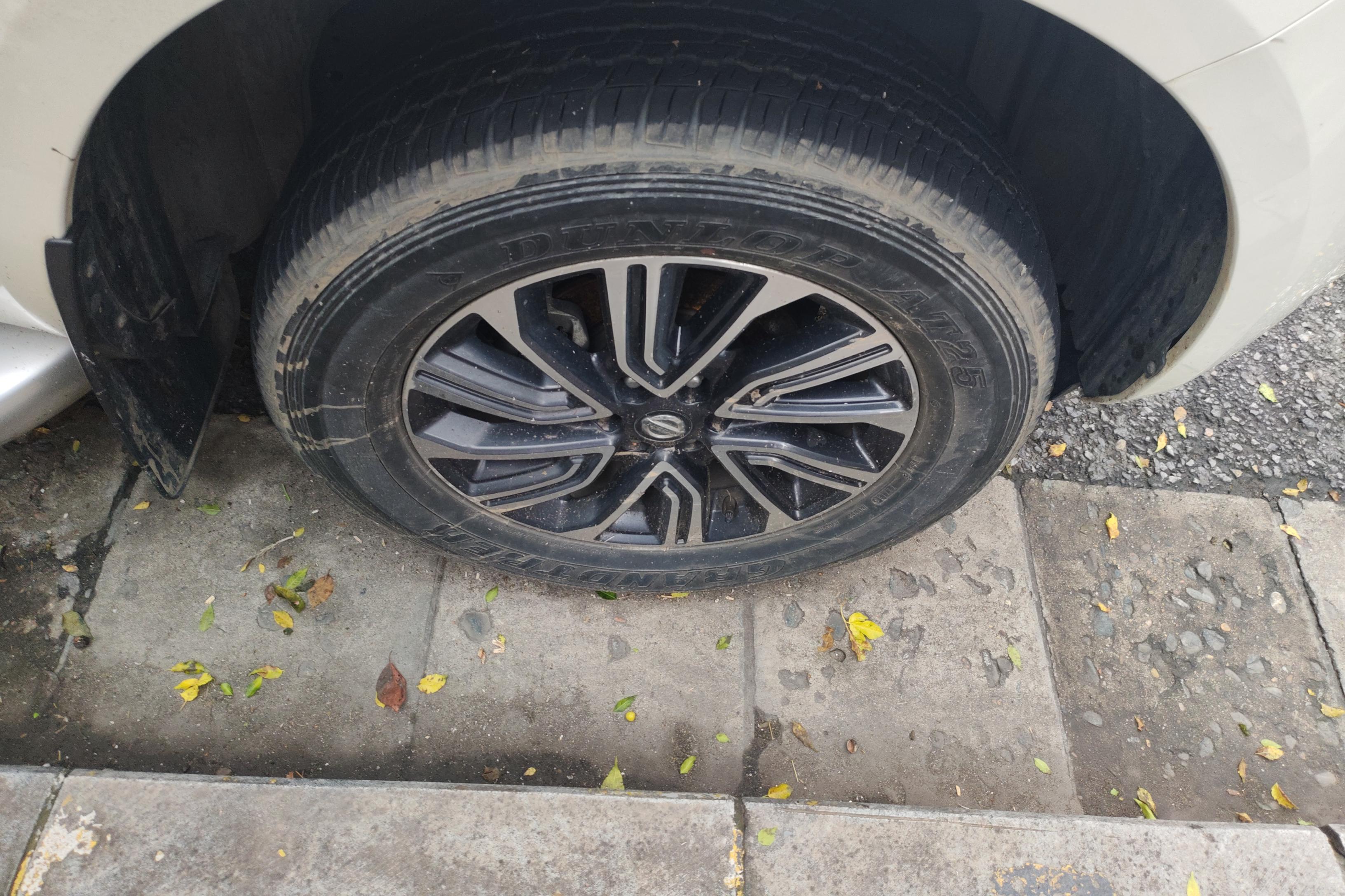 日产 途达 2019 汽车图片 #6