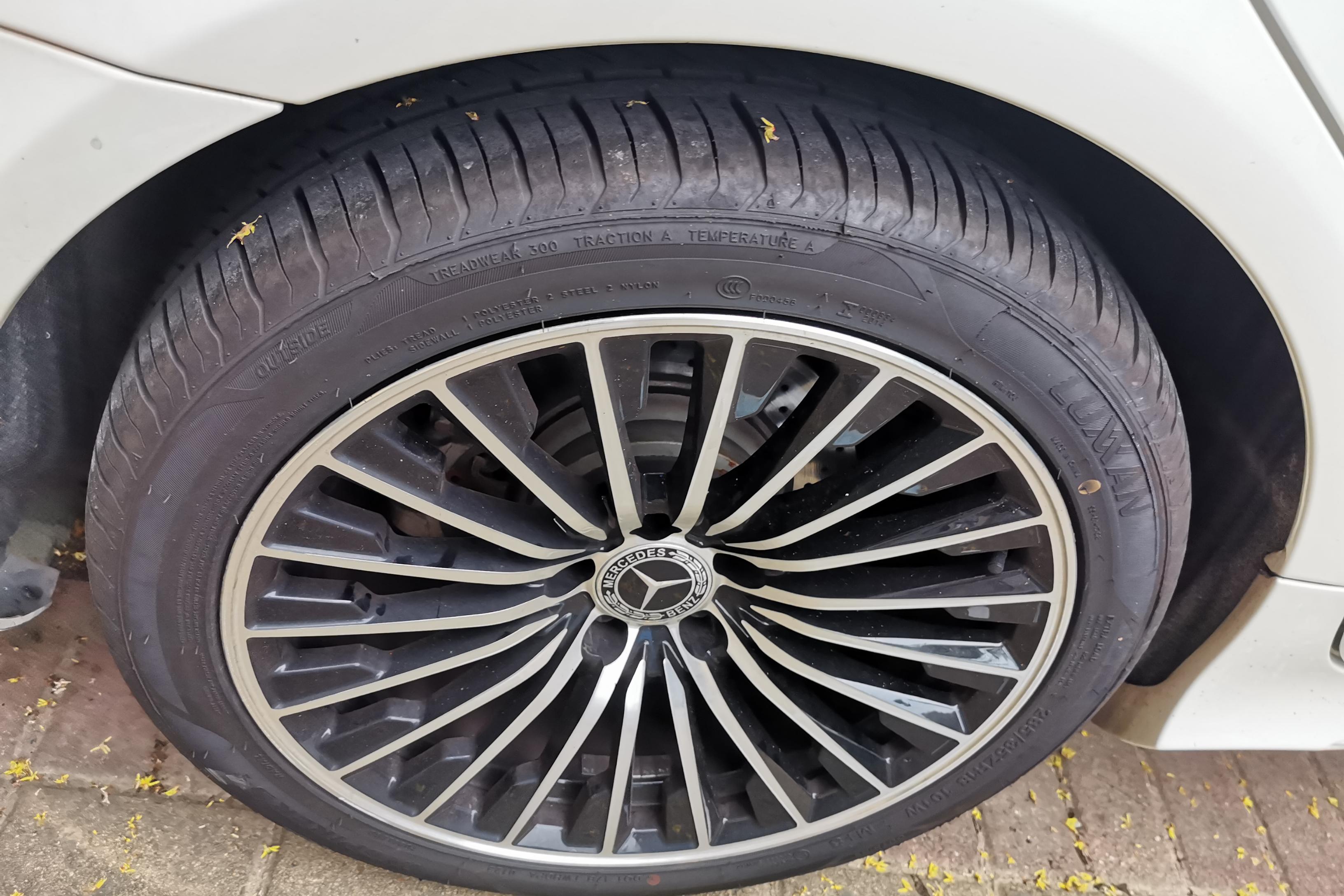 Mercedes-Benz CLS AMG 2015 car image #6