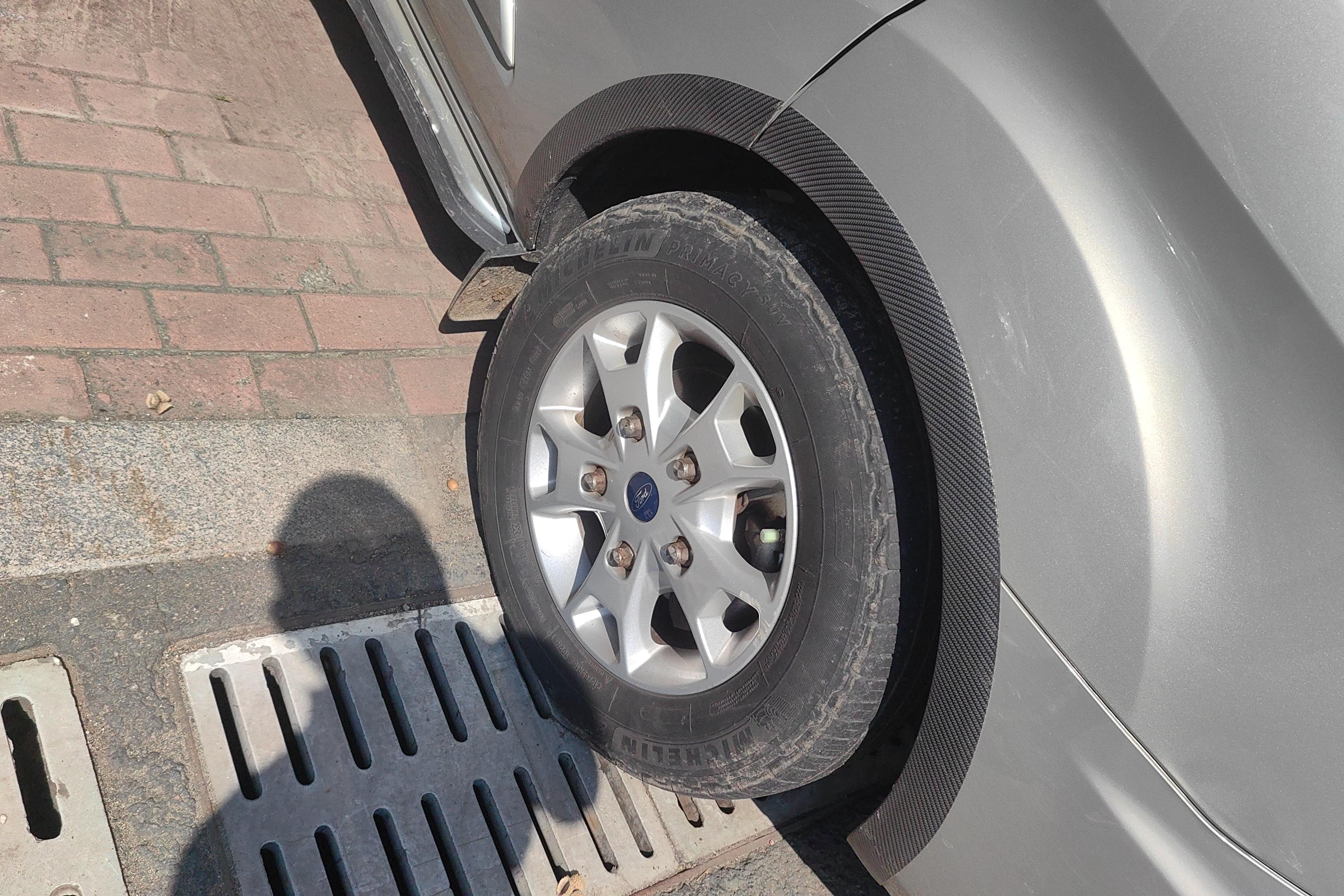 Ford Tourneo 2017 immagine di auto #6