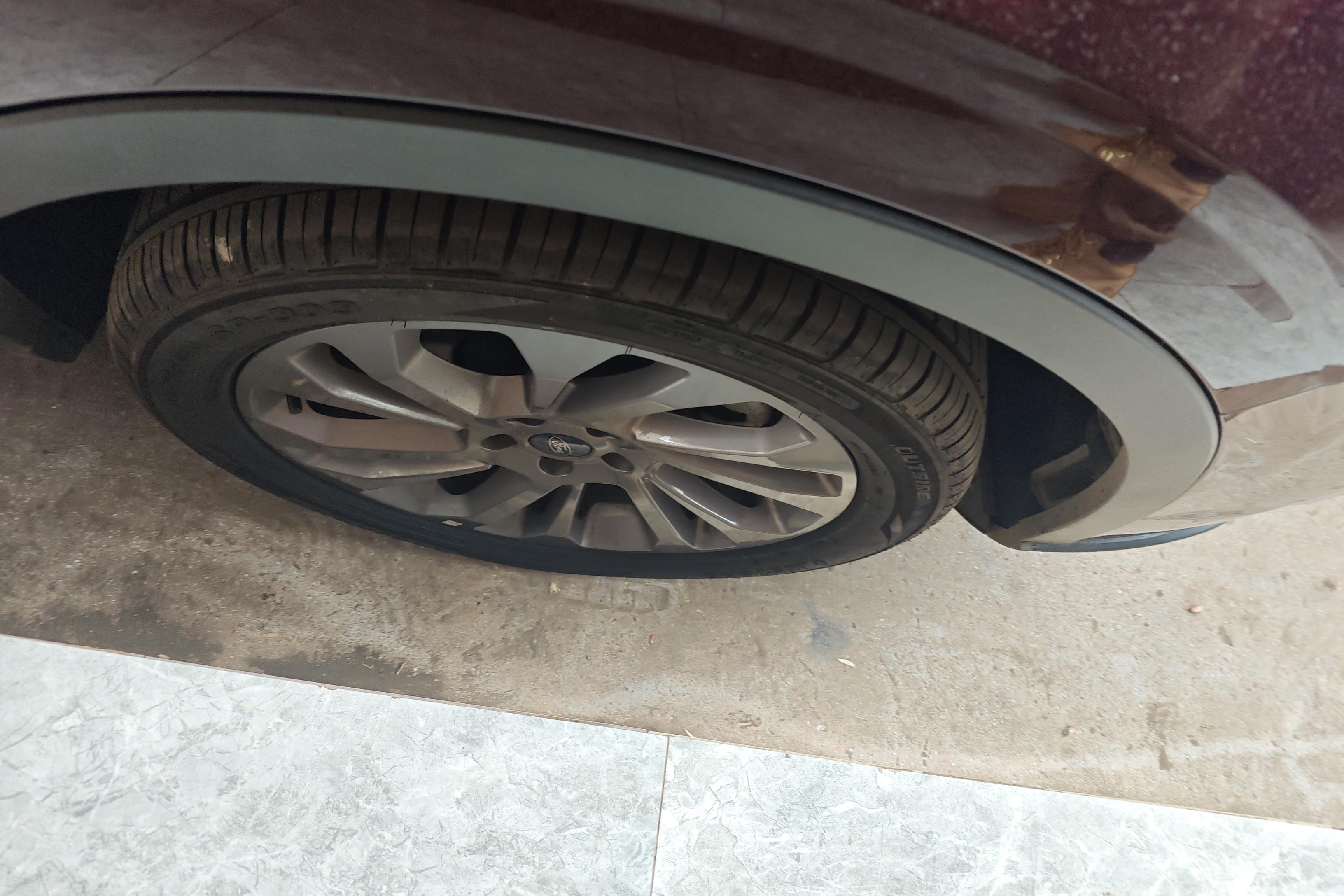 Ford Equator 2021 car image #6