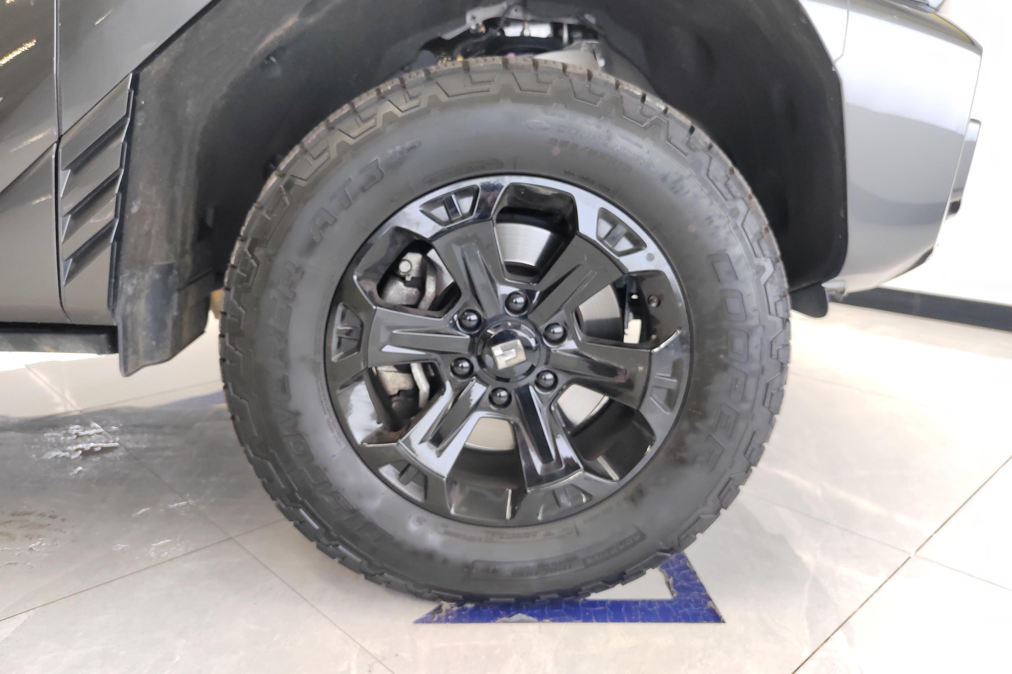 Tank 400 2024 car image #6