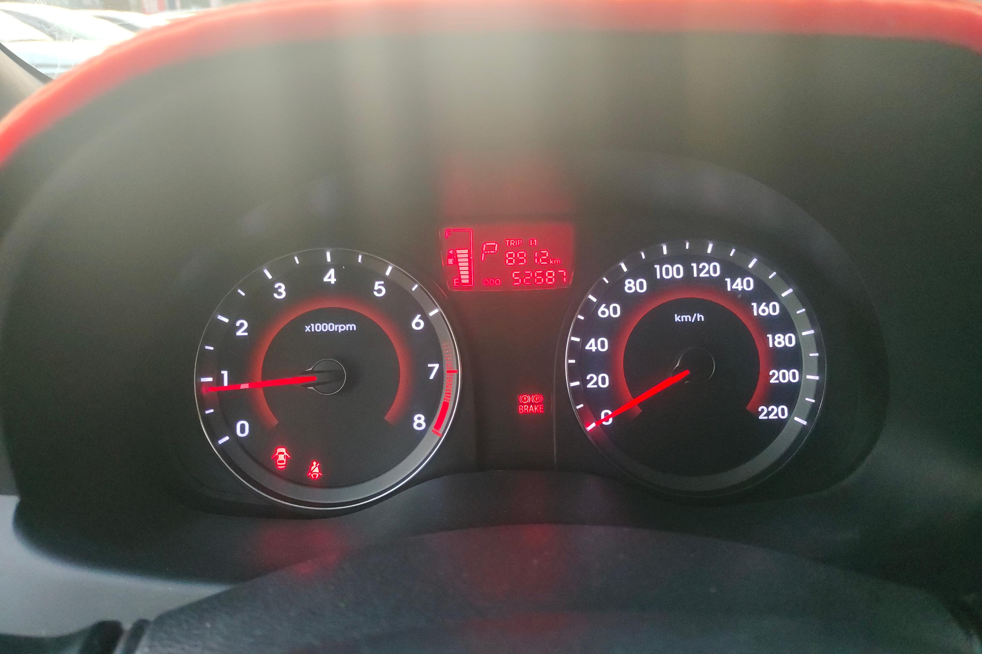 Hyundai Reina Hatchback 2014 #6 Hyundai Reina Hatchback 2014 immagine di auto #6