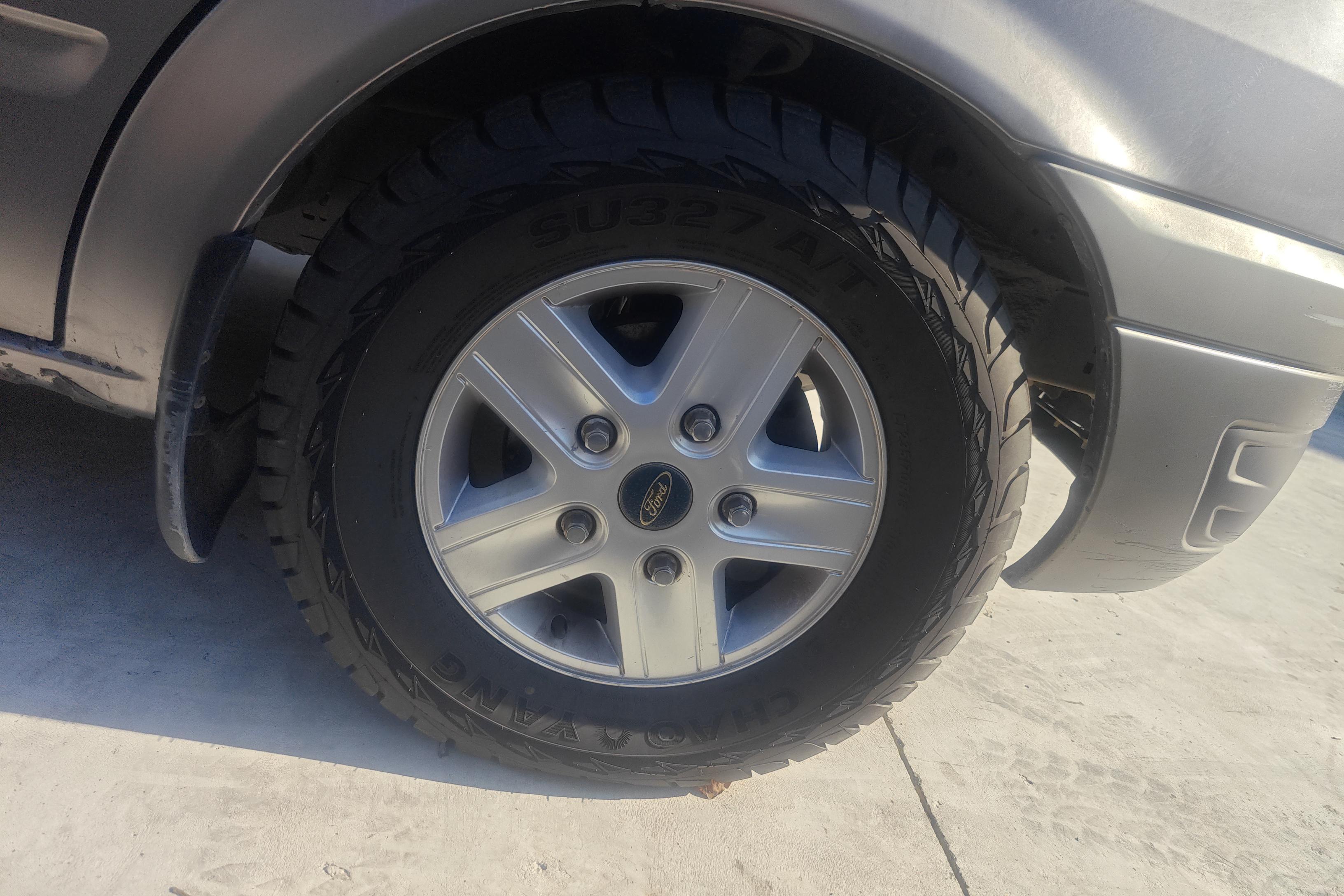 Ford New Transit 2017 #6 Ford New Transit 2017 car image #6