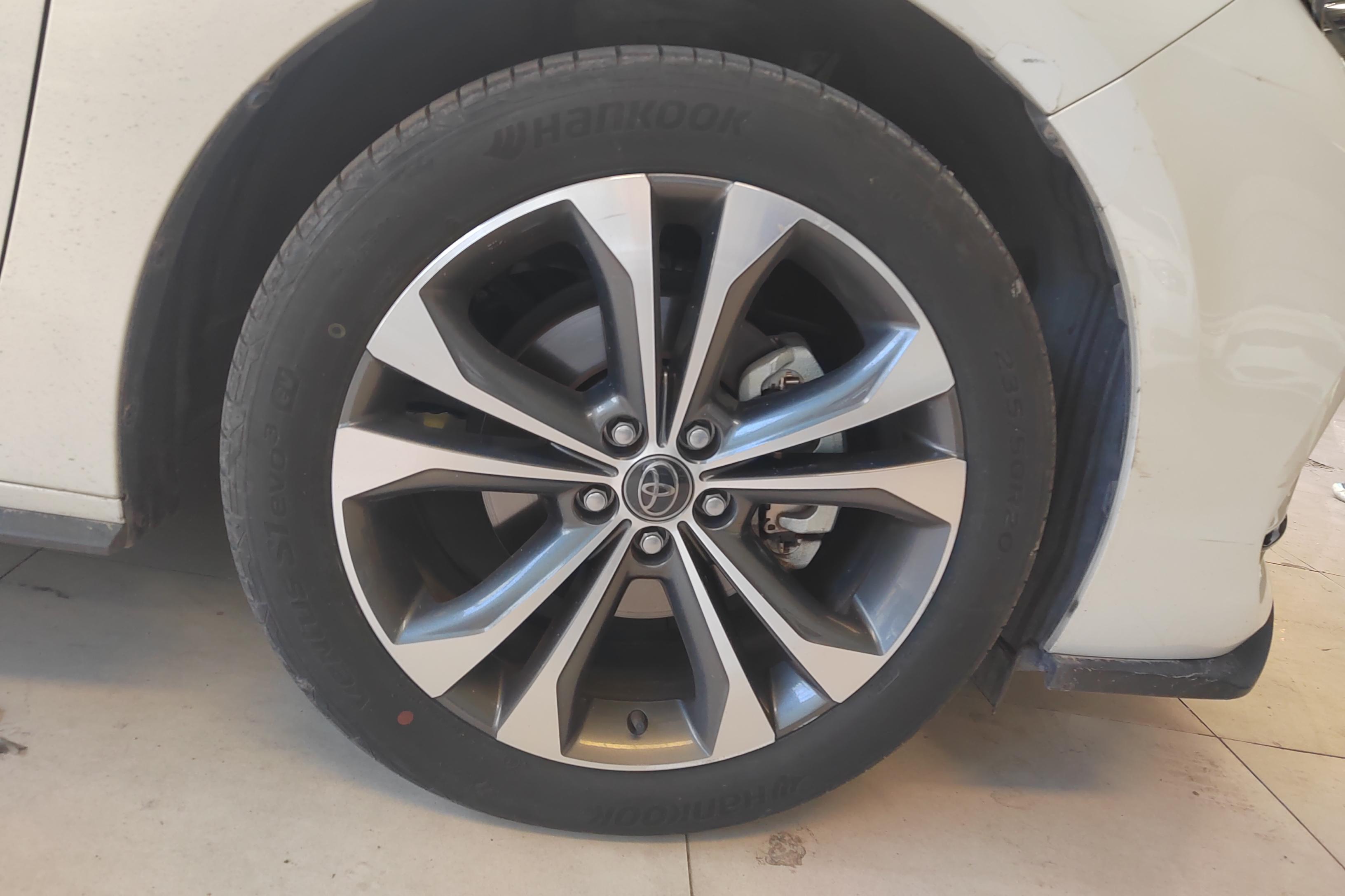 Toyota Granvia 2023 #6 Toyota Granvia 2023 immagine di auto #6