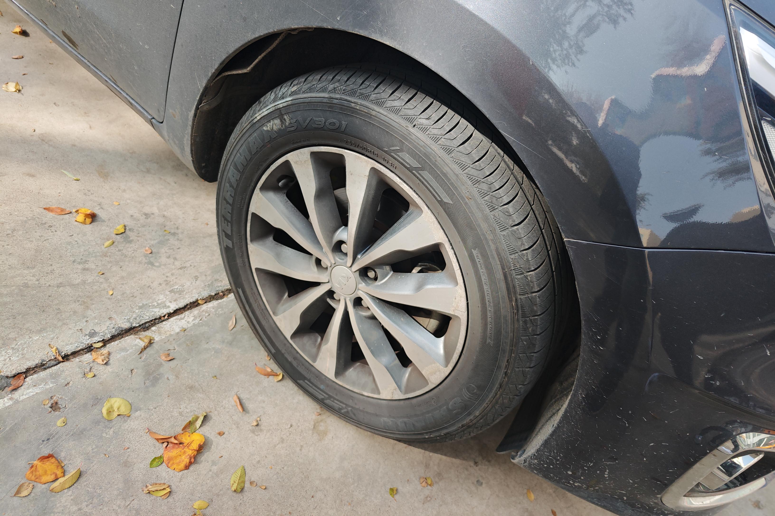 Kia Carnival 2016 immagine di auto #6