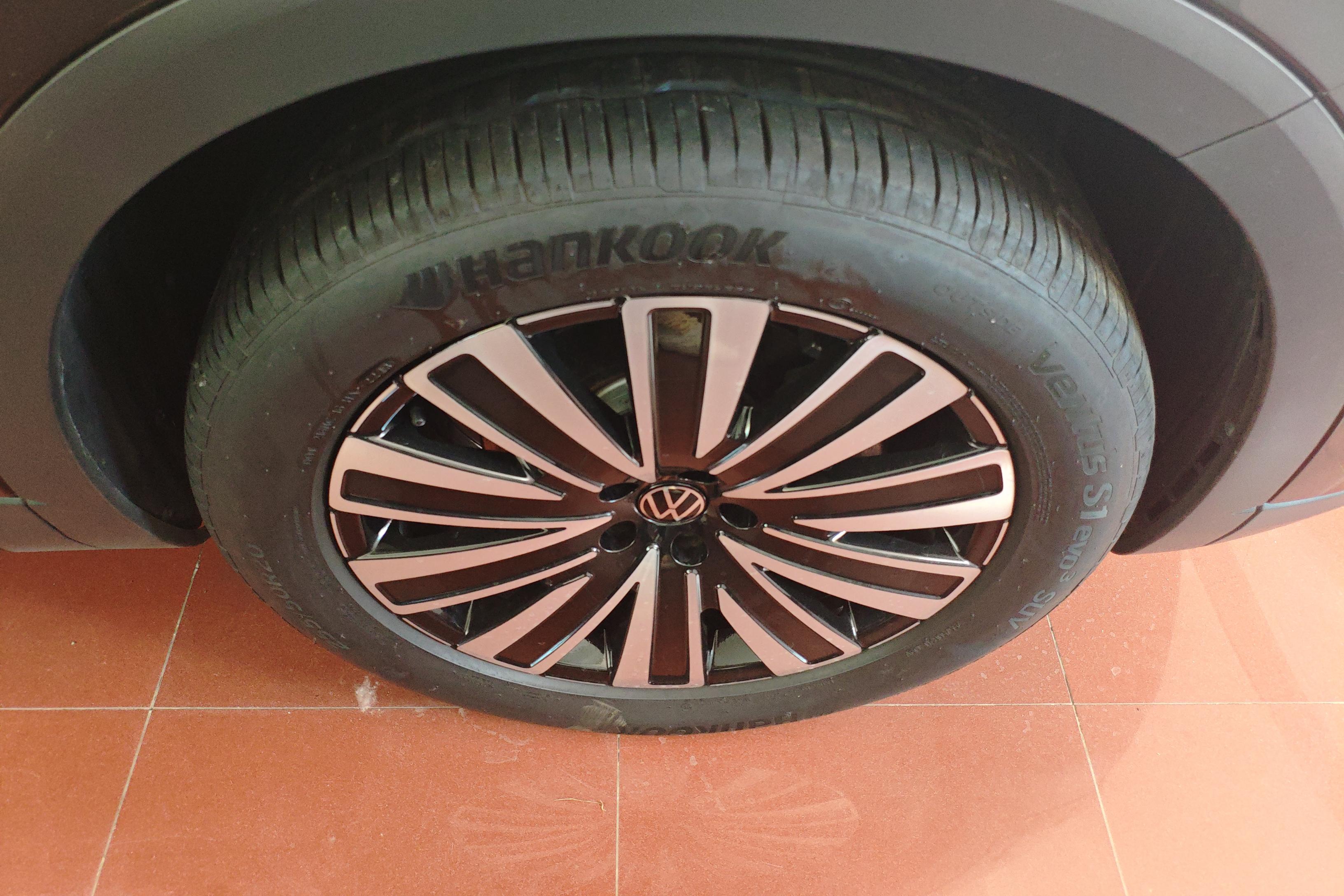 Volkswagen Tavendor 2023 car image #6