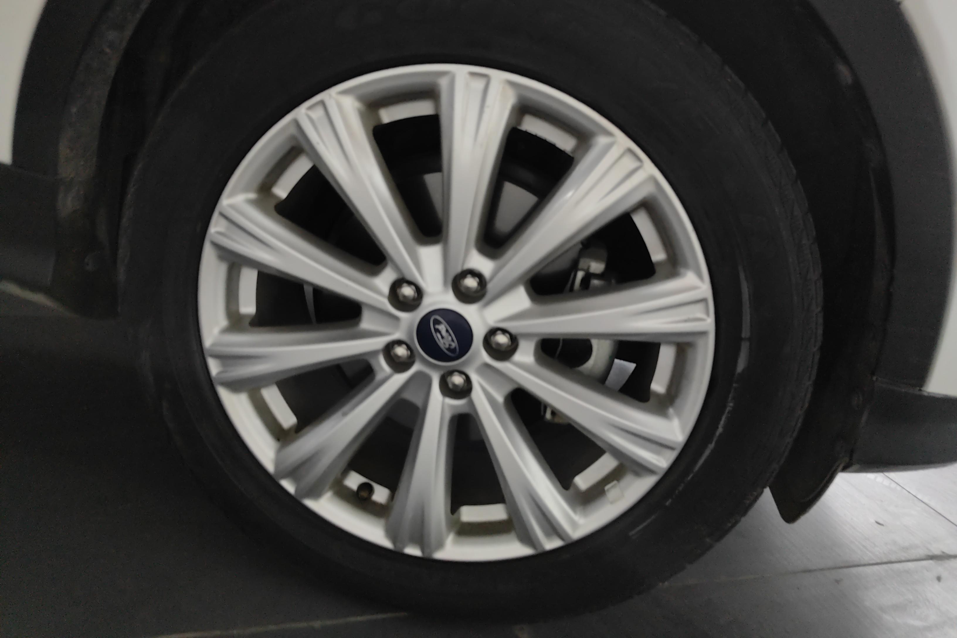 Ford Kuga 2017 #6 Ford Kuga 2017 изображение автомобиля #6