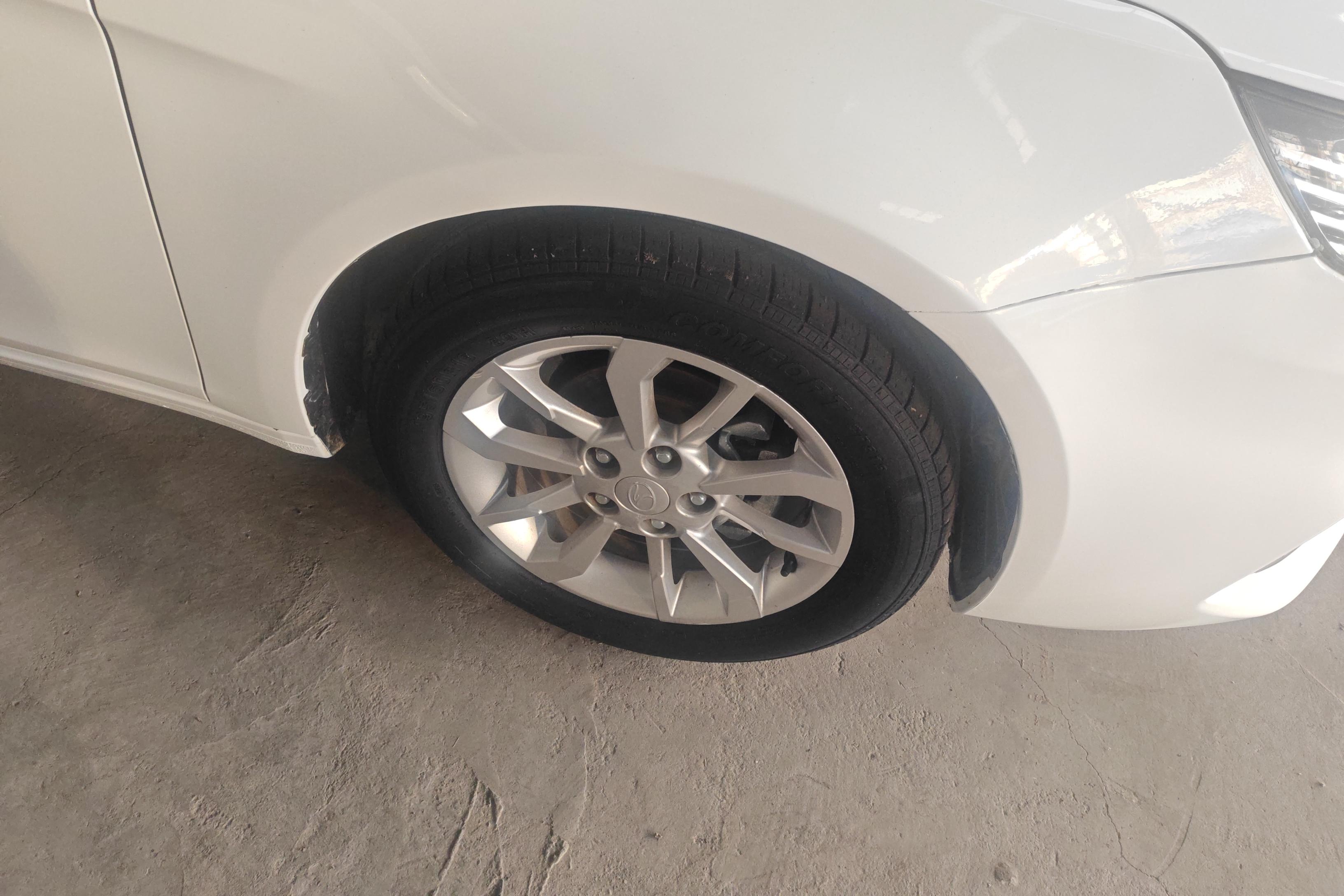 Soueast A5 Wing Dance 2019 #6 Soueast A5 Wing Dance 2019 car image #6