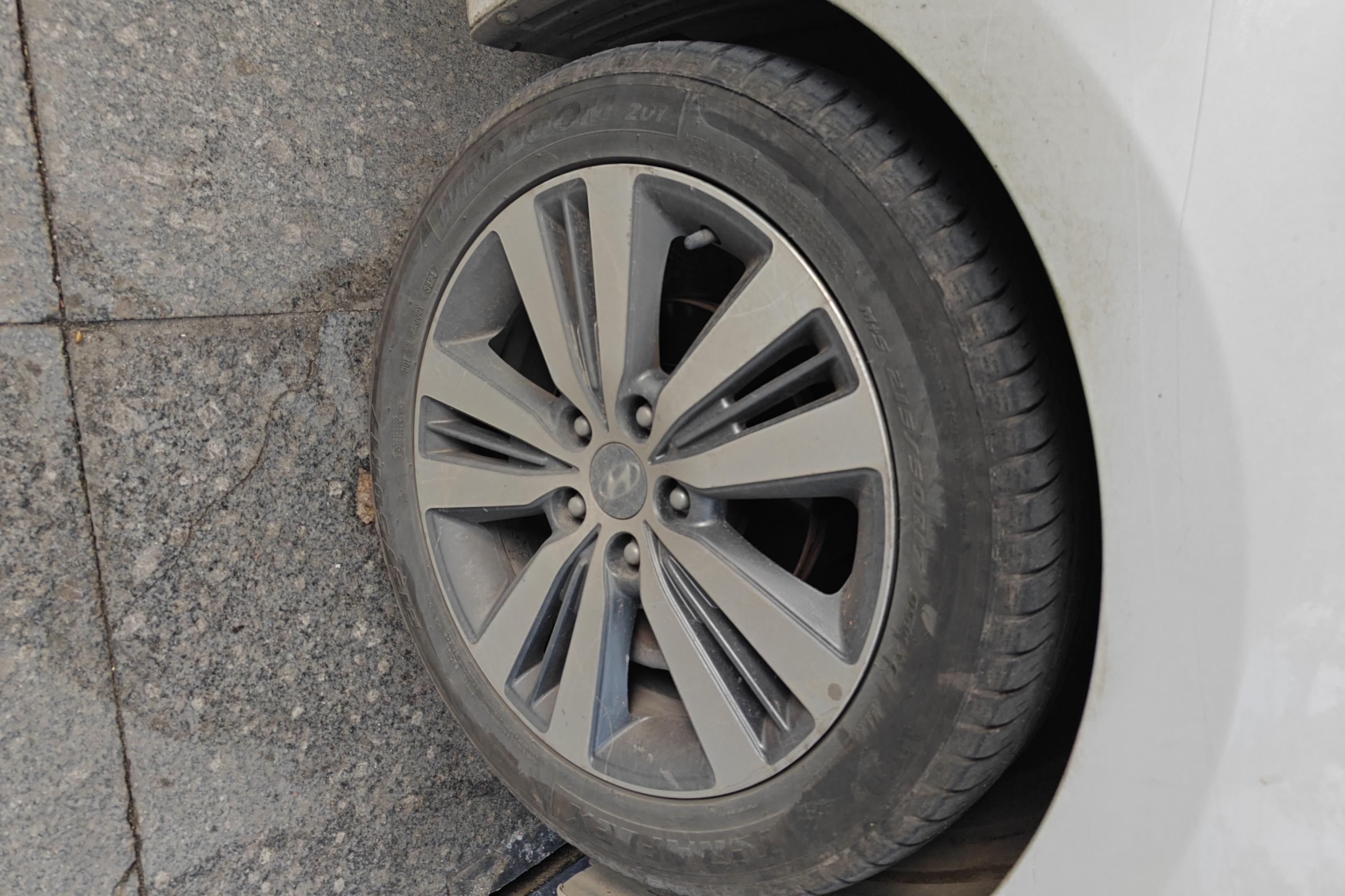 Hyundai Mistra 2017 car image #6