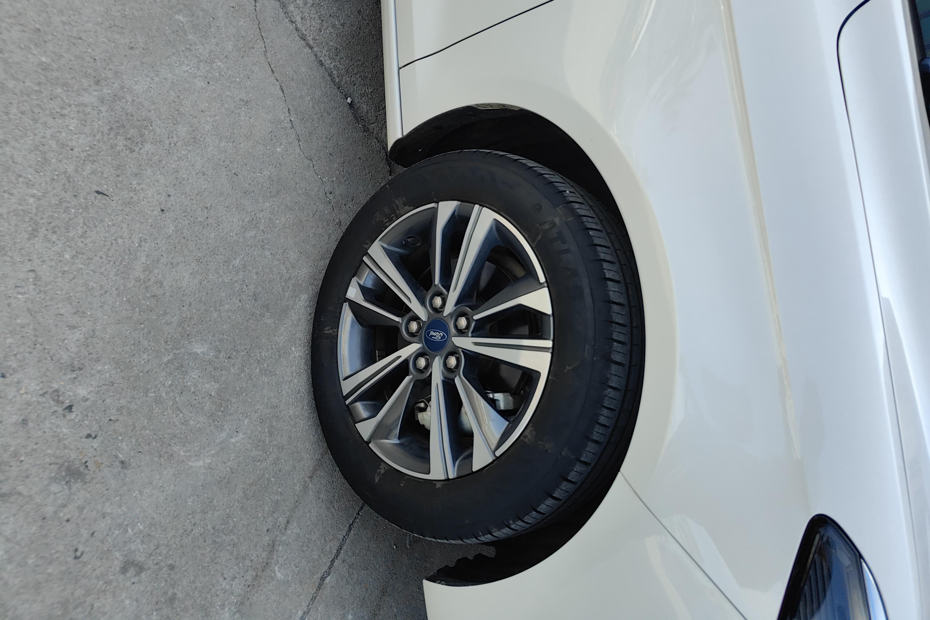 Ford Escort 2022 #6 Ford Escort 2022 car image #6