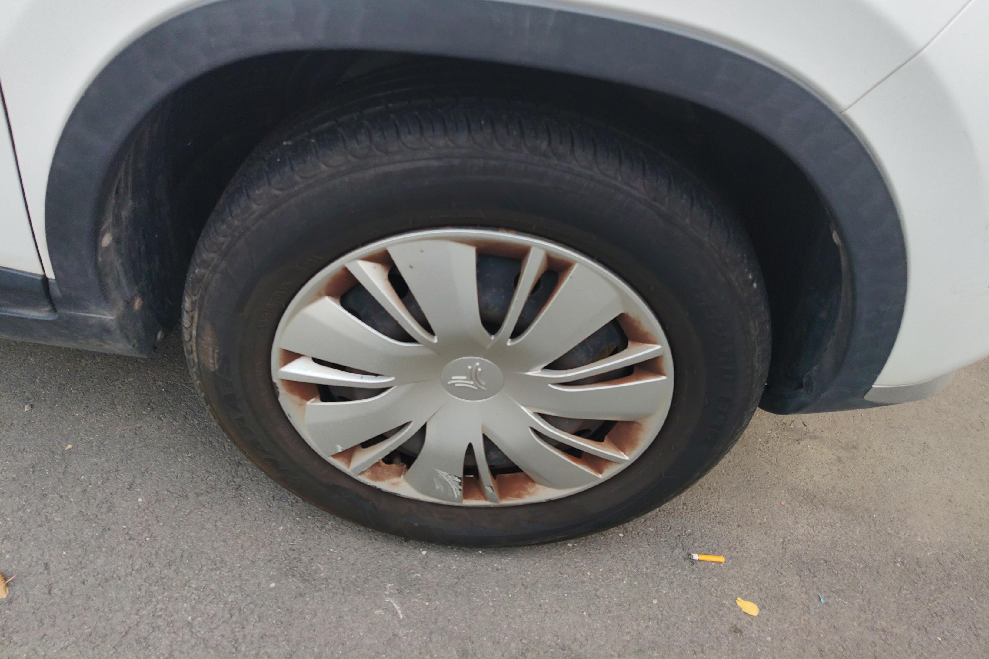 哪吒汽车 哪吒N01 2020 汽车图片 #6