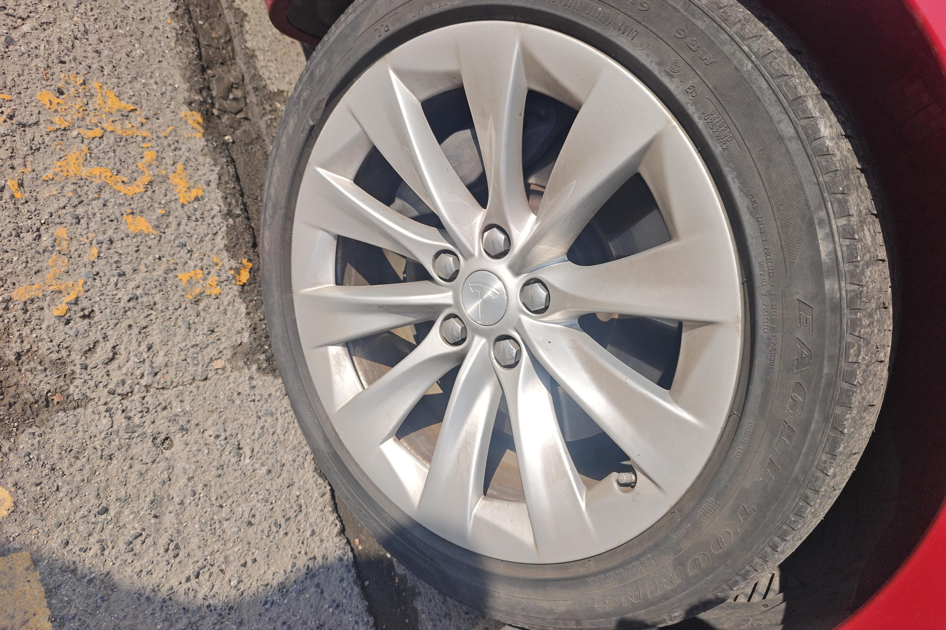 特斯拉 Model S 2018 汽车图片 #6