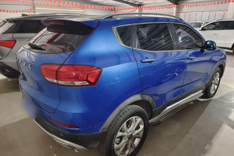 Haval H2s 2017 #6 Haval H2s 2017 car image #6