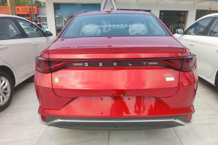GEELY Emgrand L HiP #6 GEELY Emgrand L HiP car image #6