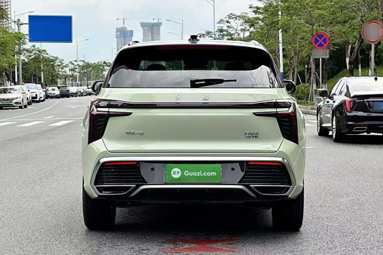 HongQi HS3 2023 car image #6