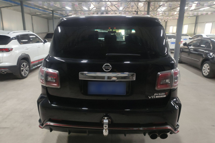 Nissan 2017 car image #6