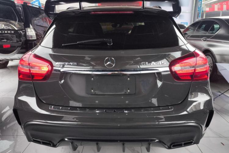 Mercedes-Benz GLA AMG 2019 car image #6