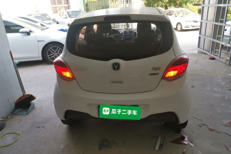 Changan BenBen 2017 صورة سيارة #6