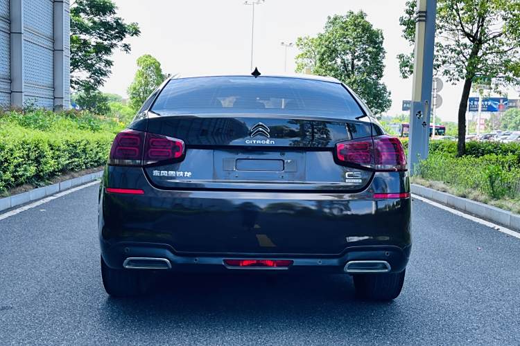 雪铁龙 雪铁龙C5 2017 汽车图片 #6