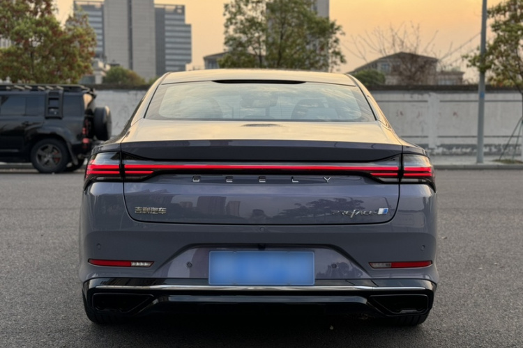 GEELY PrefaceL 2023 car image #6