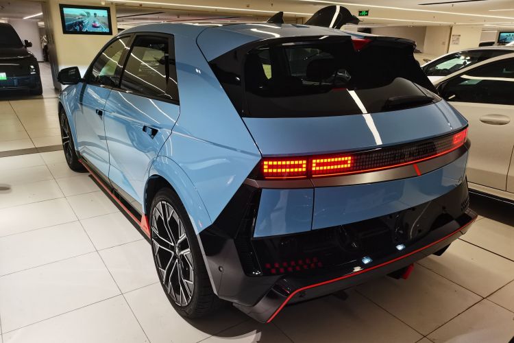 Hyundai IONIQ 5 N 2024 #6 Hyundai IONIQ 5 N 2024 car image #6