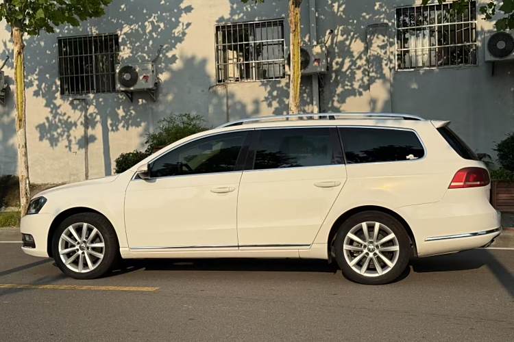 Volkswagen Magotan (Imported) 2014 car image #6