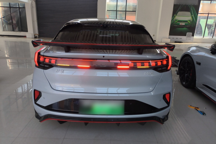 极氪 极氪001 FR 2023 汽车图片 #6
