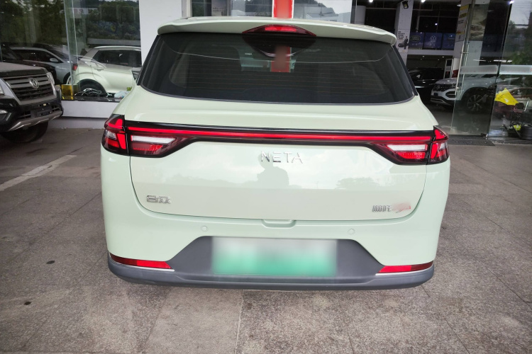 哪吒汽车 哪吒AYA 2024 汽车图片 #6