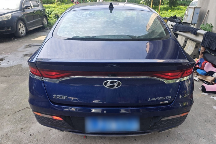 Hyundai Lafesta 2019 car image #6
