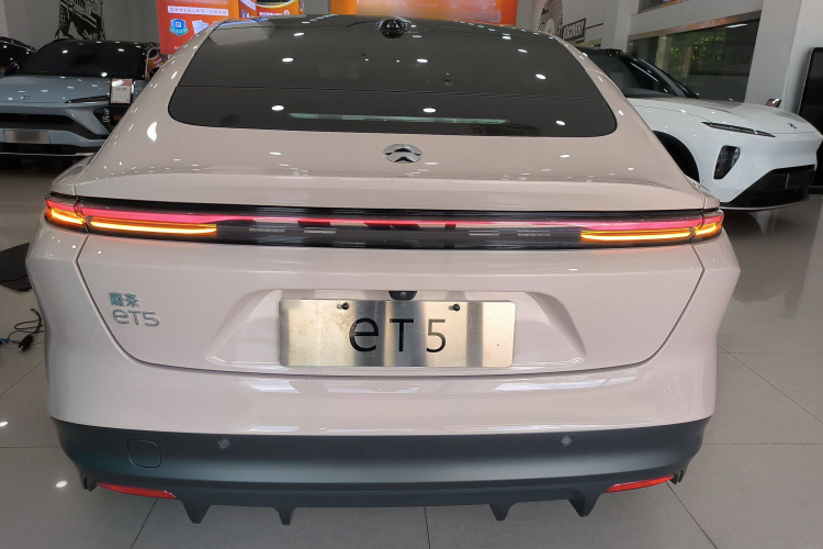 NIO ET5 2023 image de voiture #6