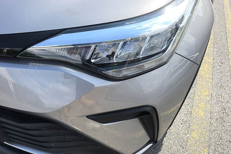 Toyota Izoa 2021 صورة سيارة #6