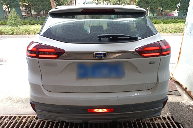 GEELY Boyue 2018 #6 GEELY Boyue 2018 immagine di auto #6