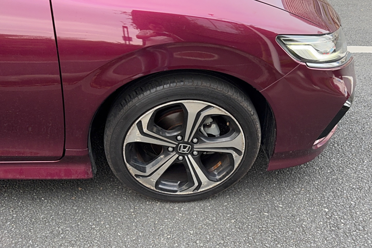 Honda Jade 2017 car image #6