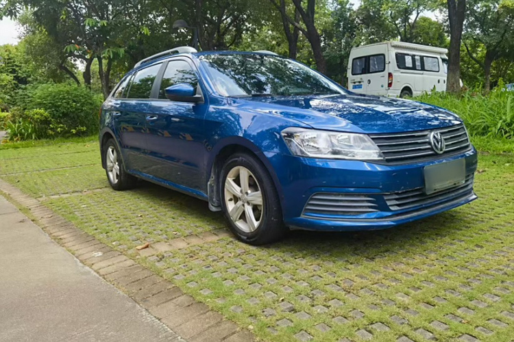 Volkswagen Gran Lavida 2017 immagine di auto #6