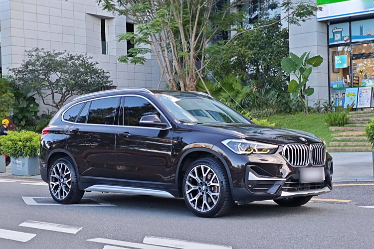 BMW X1 M35Li 2019 car image #6