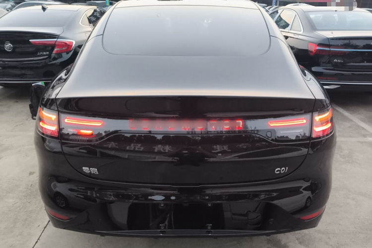 零跑汽车 零跑C01 2025 汽车图片 #6