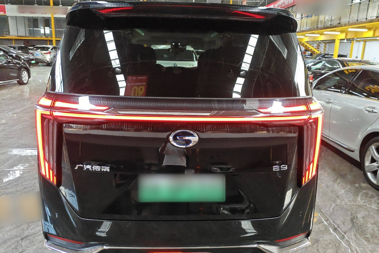 GAC Trumpchi E9 2025 #6 GAC Trumpchi E9 2025 car image #6