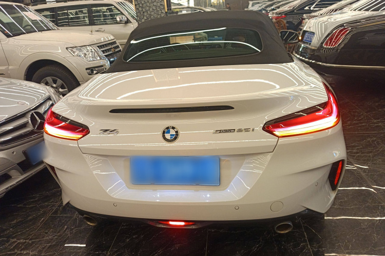 BMW Z4 M40i 2023 car image #6
