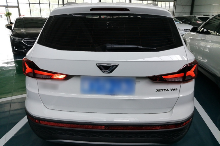 VS5 2022 car image #6