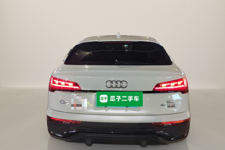 Audi Q5L Sportback 2021 car image #6