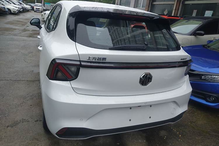 MG 4 EV 2025 car image #6