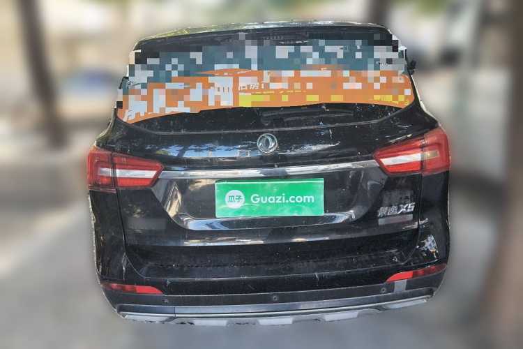 Forthing JOYEAR X5 2018 car image #6