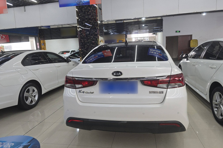 Kia K5 2018 imagen de coche #6