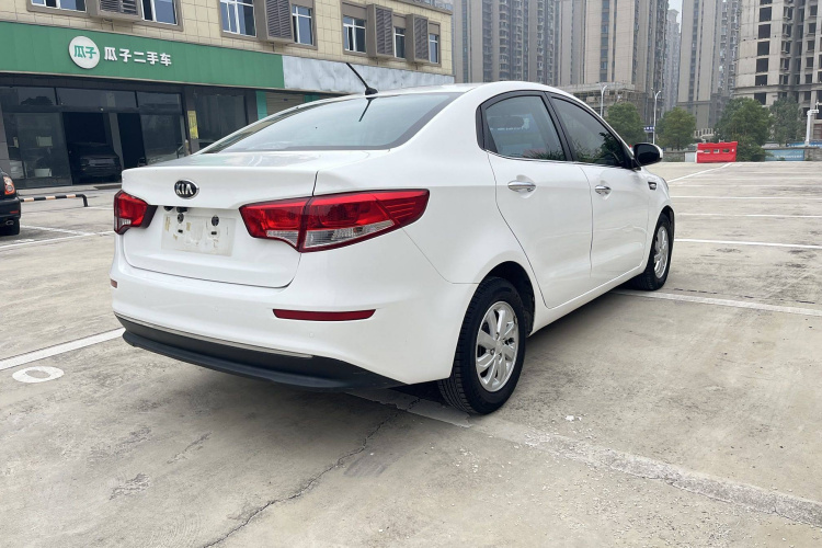 起亚 起亚K2 2016 汽车图片 #6