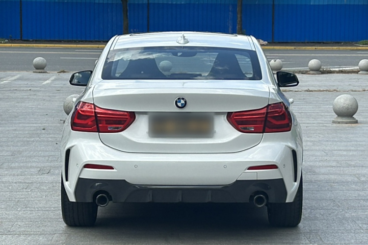 BMW 1 Series M 2022 #6 BMW 1 Series M 2022 car image #6