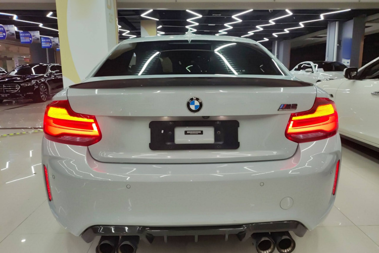 BMW M235L 2019 car image #6