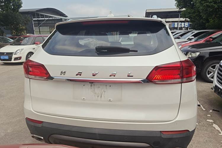 Haval H4 2018 car image #6
