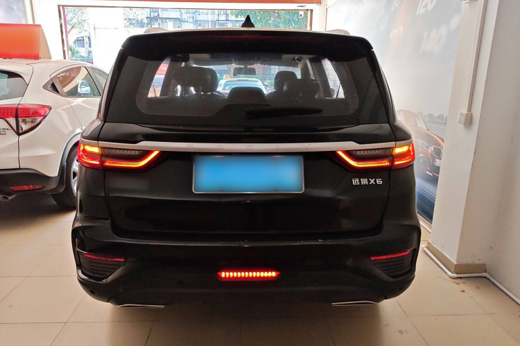 GEELY Vision X6 2020 car image #6