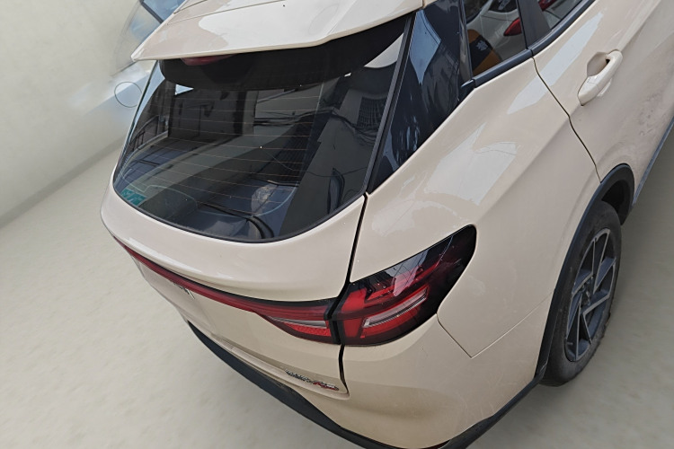 哪吒汽车 哪吒AYA 2023 汽车图片 #6