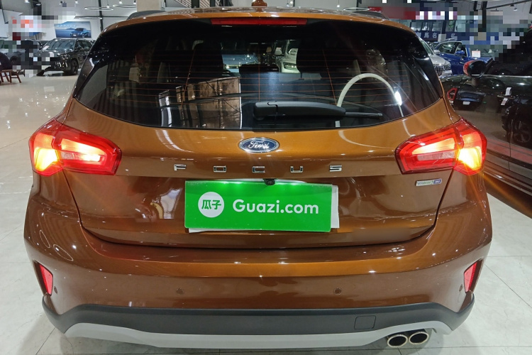 Ford Focus Active 2021 car image #6